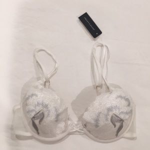 Josie Natori wire bra